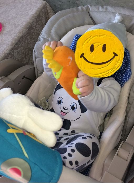 Продам люльку-стульчик Chico