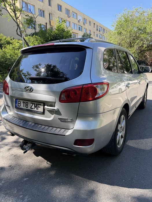 Hyundai Santa Fe (2) 7 locuri