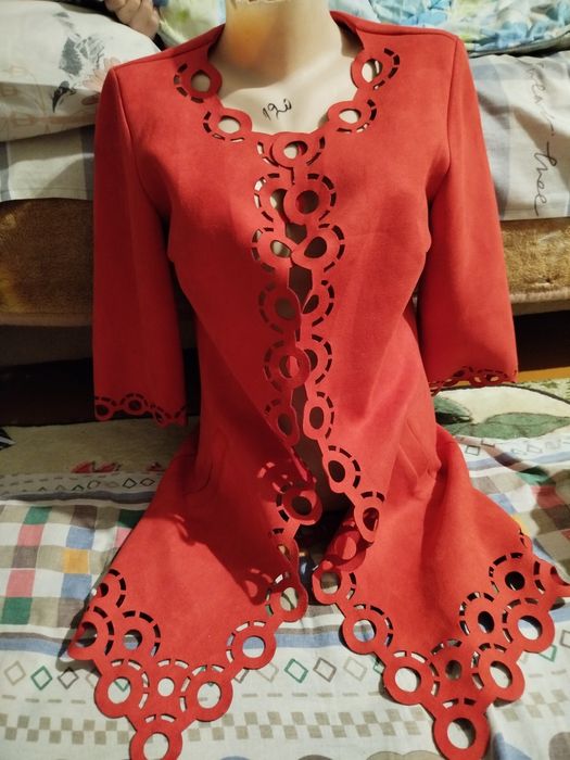 Женская одежда в отличном состоянии