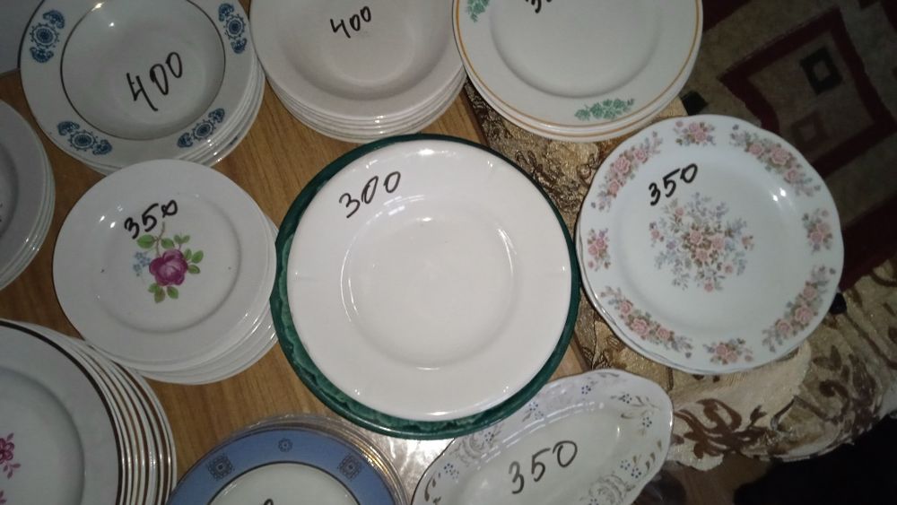 Продам посуду советскую(фарфор, керамика)чешскую