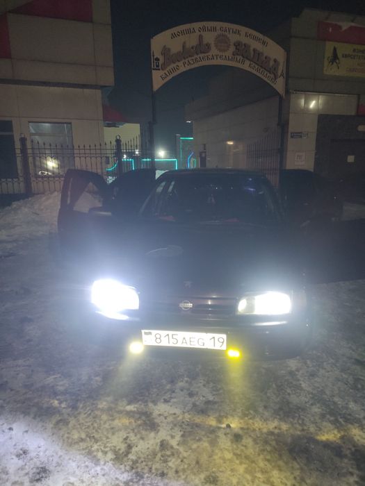 Продам машину Nissan Primera