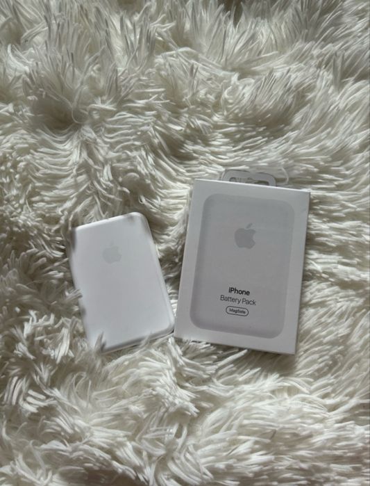 Magsafe battery pack