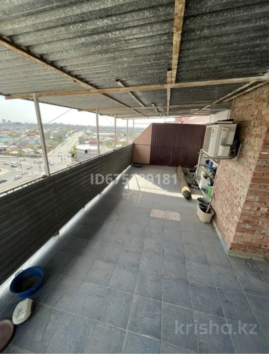 Продам квартиру на 9 этаже