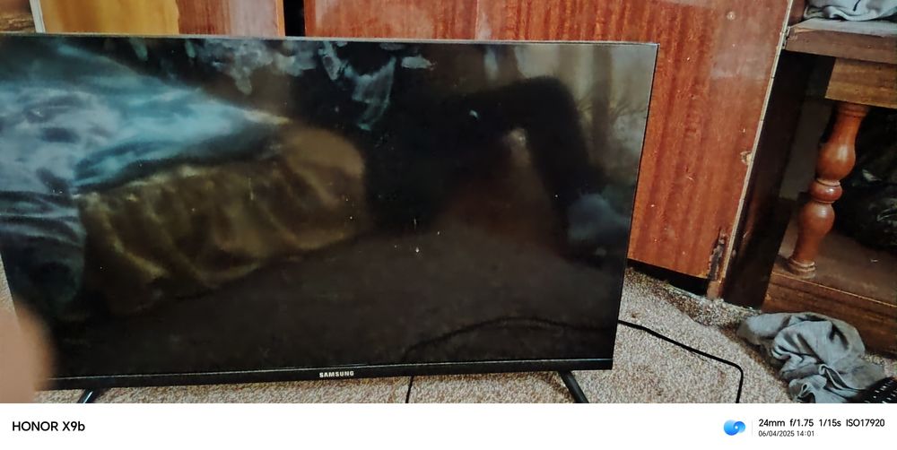 Продаётся телевизор Самсунг смарт