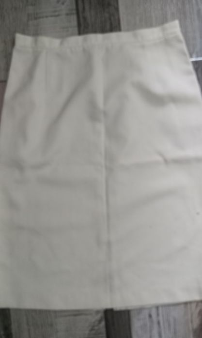 Fusta damă despicata