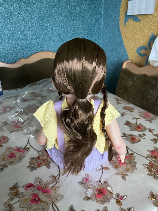 Кукла новая красивая