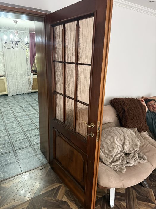 Продам деври с обноличниками