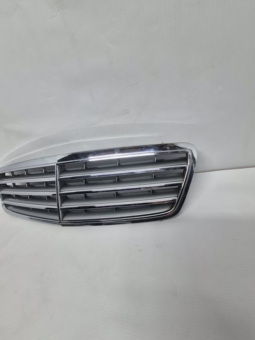 Решетка радиатора Mercedes W203 рестайлинг