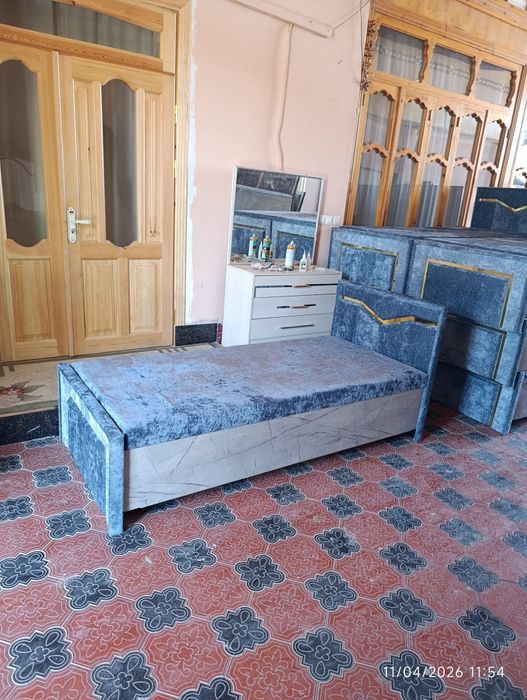 Kravat sandiqlik 8 sm gupka yumshoq matras optim