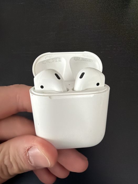 Căști AirPods 2