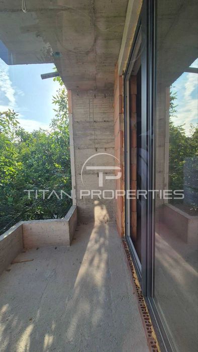 Продава се Тристаен апартамент в Пловдив, Кючук Париж - 100 кв.м за 1589 €/кв.м - Снимка #7