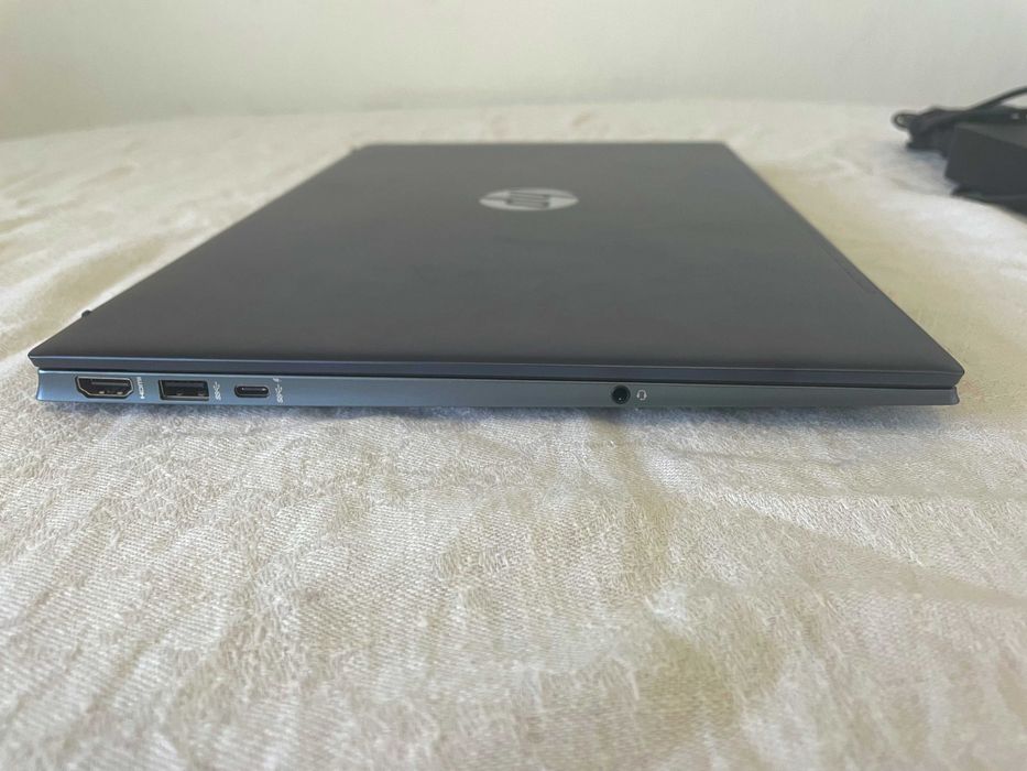 ПЕРФЕКТЕН HP Pavilion 15.6 инча + оригинален MS Office