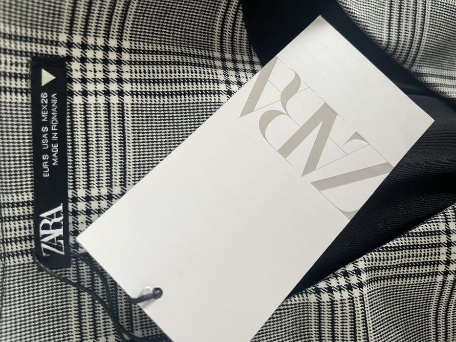 Нова Рокля на Зара