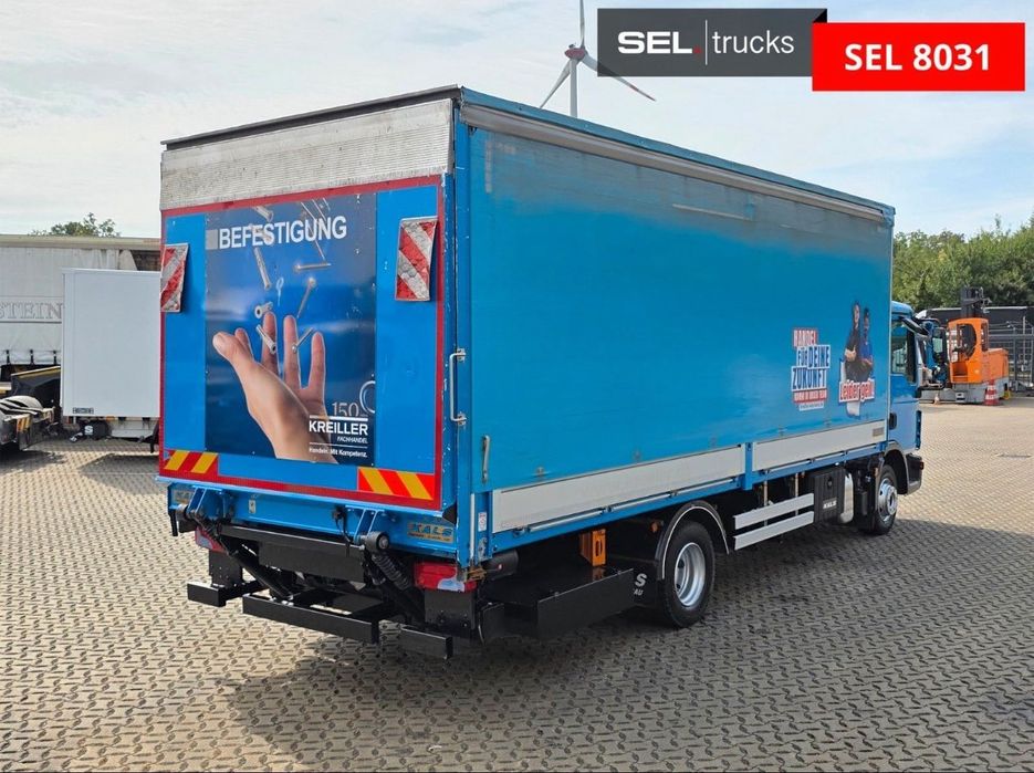 Каросерия с падащ борд/тристранна щора