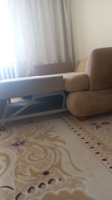 Продам диван в хорошем состояний