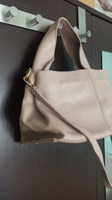 Дамска чанта от естествена кожа