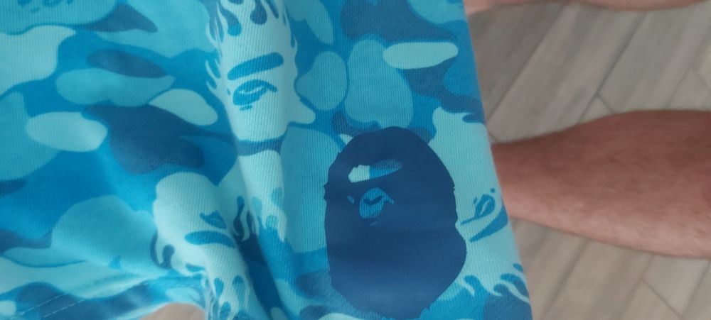 Pantaloni scurti bape blue fire