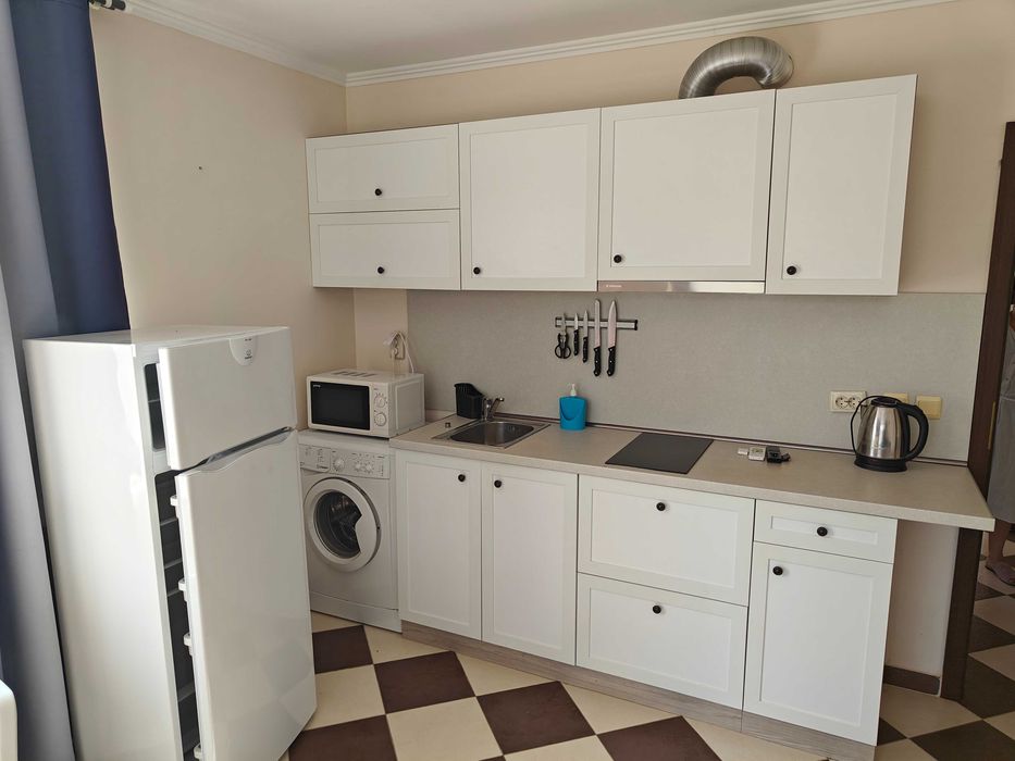 Продава се Двустаен апартамент в Созопол - 65 кв.м за 1485 €/кв.м - Снимка #4