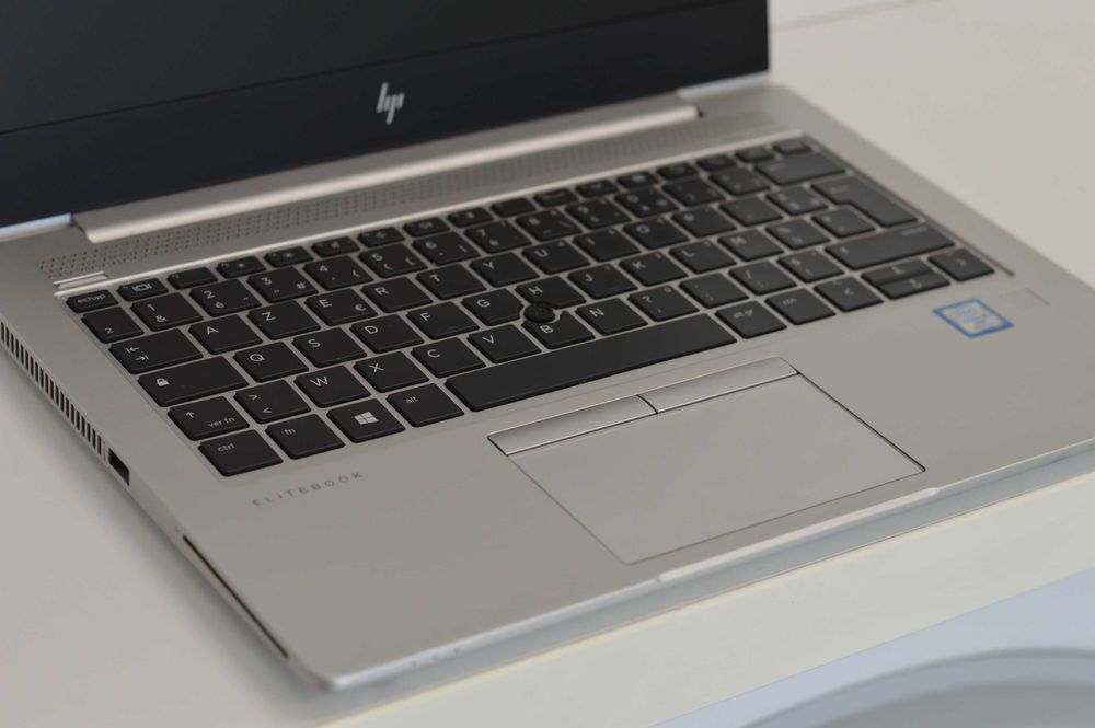 Лаптоп HP EliteBook 830 G6 - Intel Core i5-8365U / 8GB RAM / 256GB SSD NVMe / FULL HD / 12 месеца гаранция!
