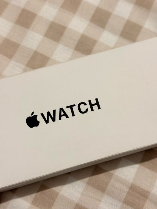 Продам apple watch se 2, 44mm