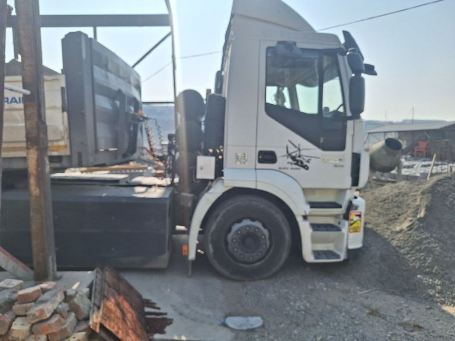 330 талик Iveco.