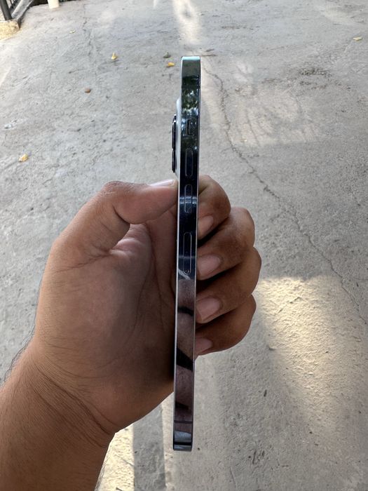 Iphone 13 pro max holati ideal karopka dakument yoq koreya region 82%