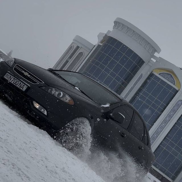 Алюкобонд в Ташкент алкафон алкабон alkafon naves magazin fasad zdanya