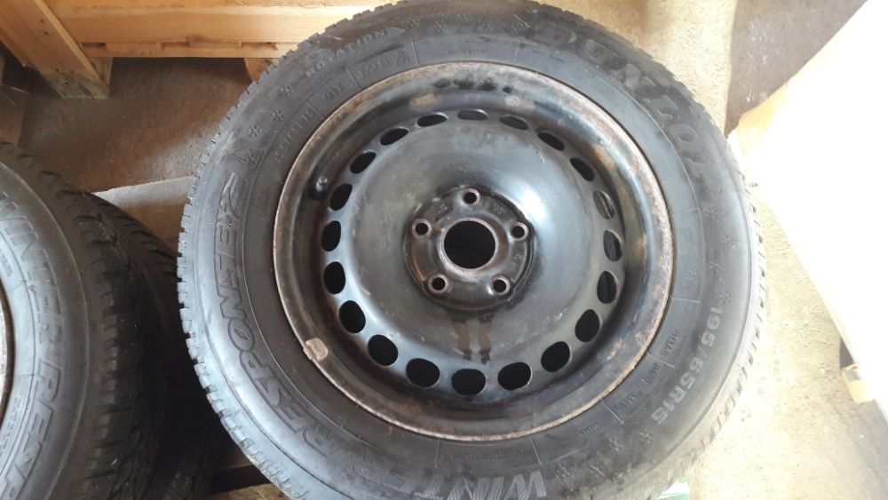 205/55/R16,  Dunlop Response 195/65/R15 iarna, 215/45/ZR17 VW Touran