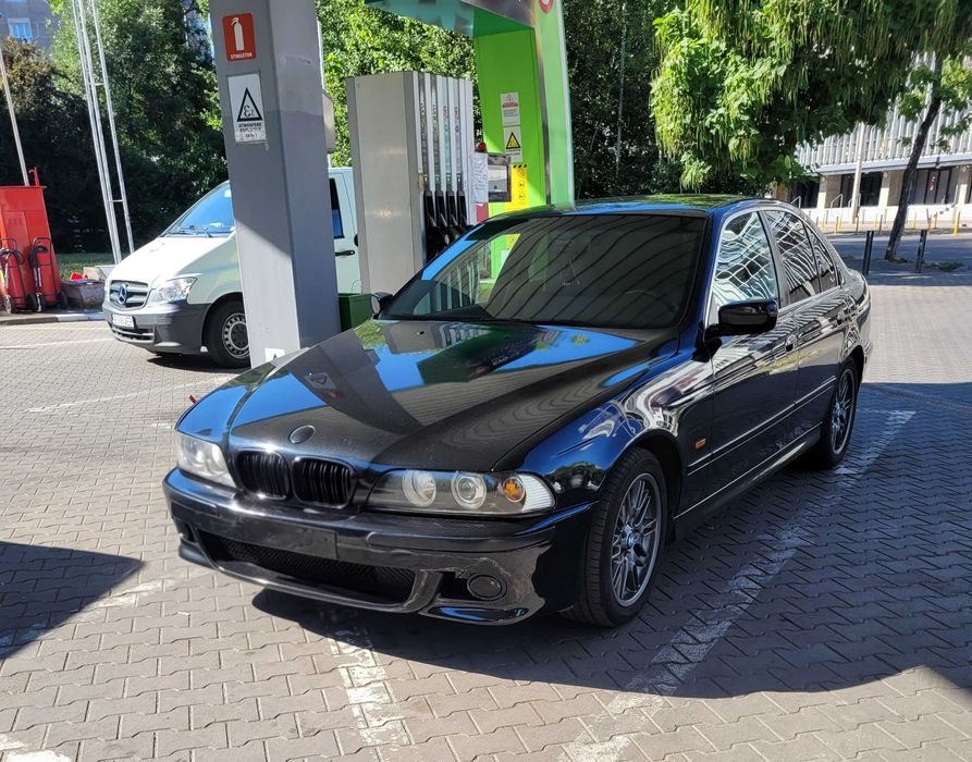 BMW E39 525d M57 163cp facelift, Intreținut, proprietar de 8 ani, culoare Black Sapphire Metallic