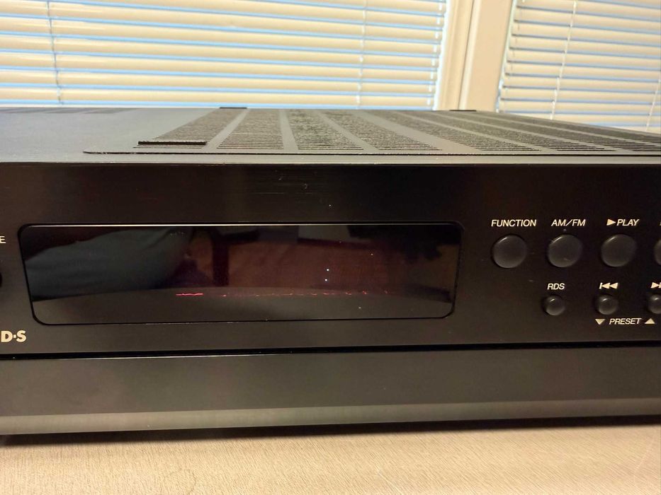 CD ресивър Denon RCD-100