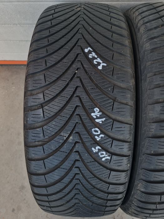Всесезонни гуми 2 броя KUMHO Solous4s HA32 205 50 R17 дот 3223
