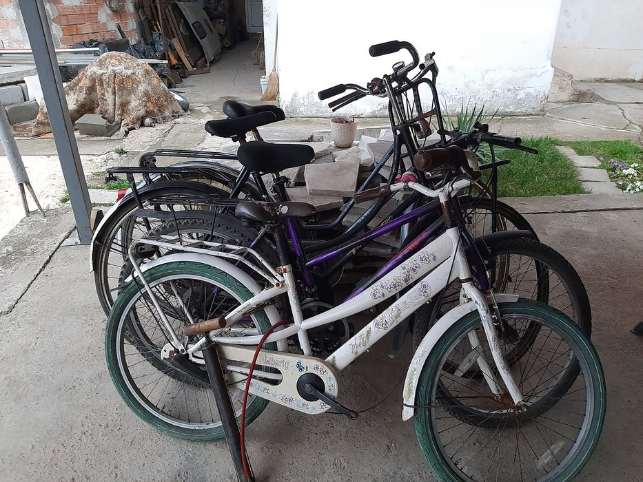 Колелета и Space scooter космическа тротинетка