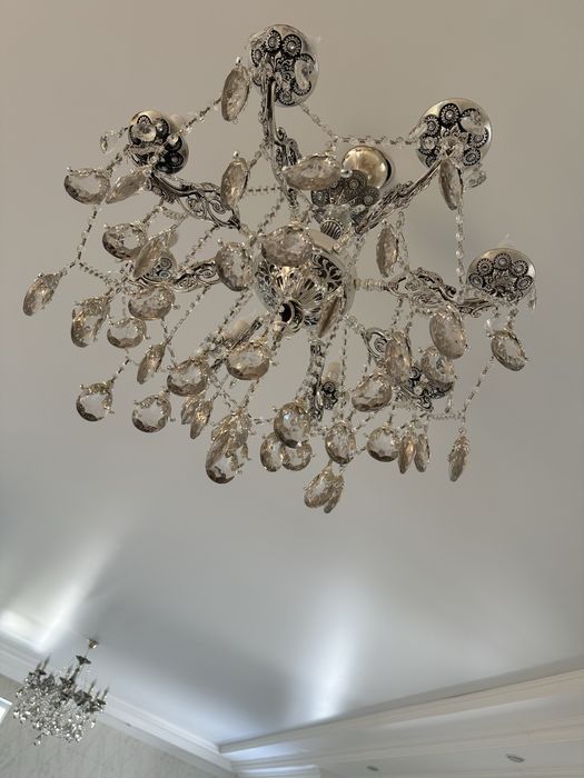 Люстра 8-ми рожковая