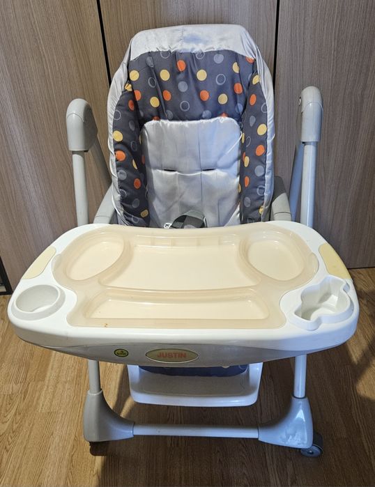 Детский обеденный столик