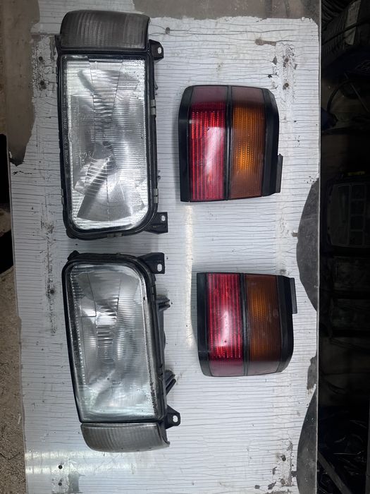 Фарове/Стопове VW Passat B2 Седан 1992-1998година