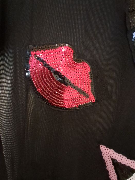 Маркови  рокли       .