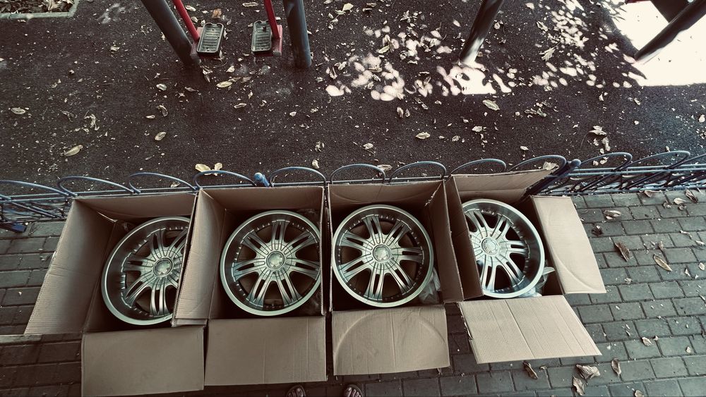 Продам диски r20
