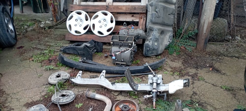 Пежо 206 останали части