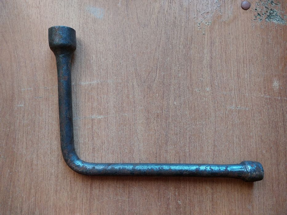 Продам инструменты.