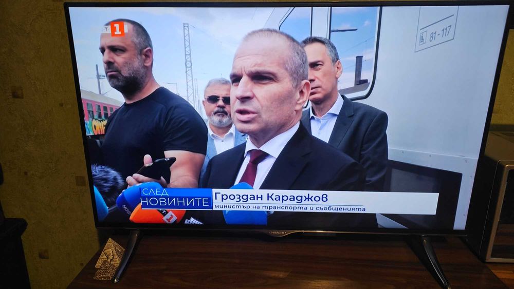 Телевизор Hitachi