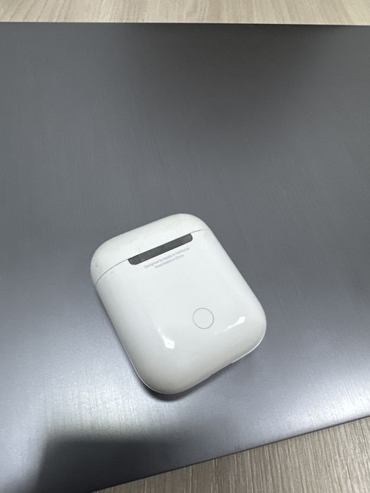 Кейс от Airpods 2