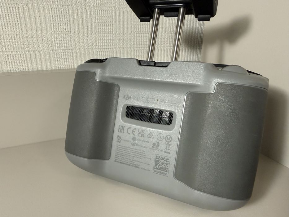 DJI Mini 2 SE – напълно изряден, 2 батерии