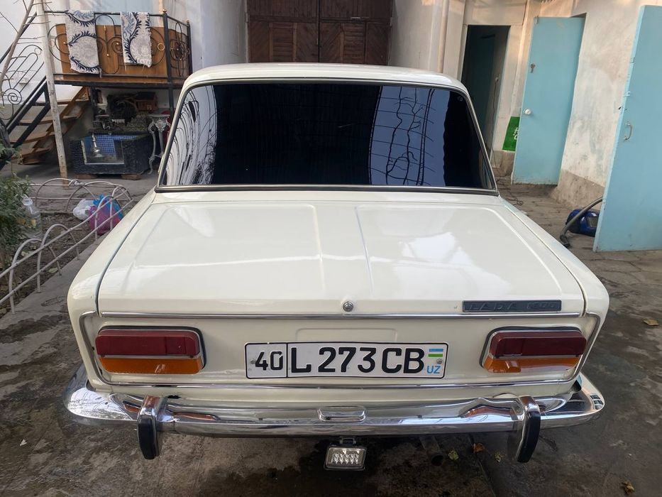 Vaz 2103 ideal xolatda