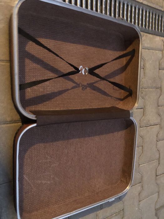 Кожен куфар, оранжев, черен