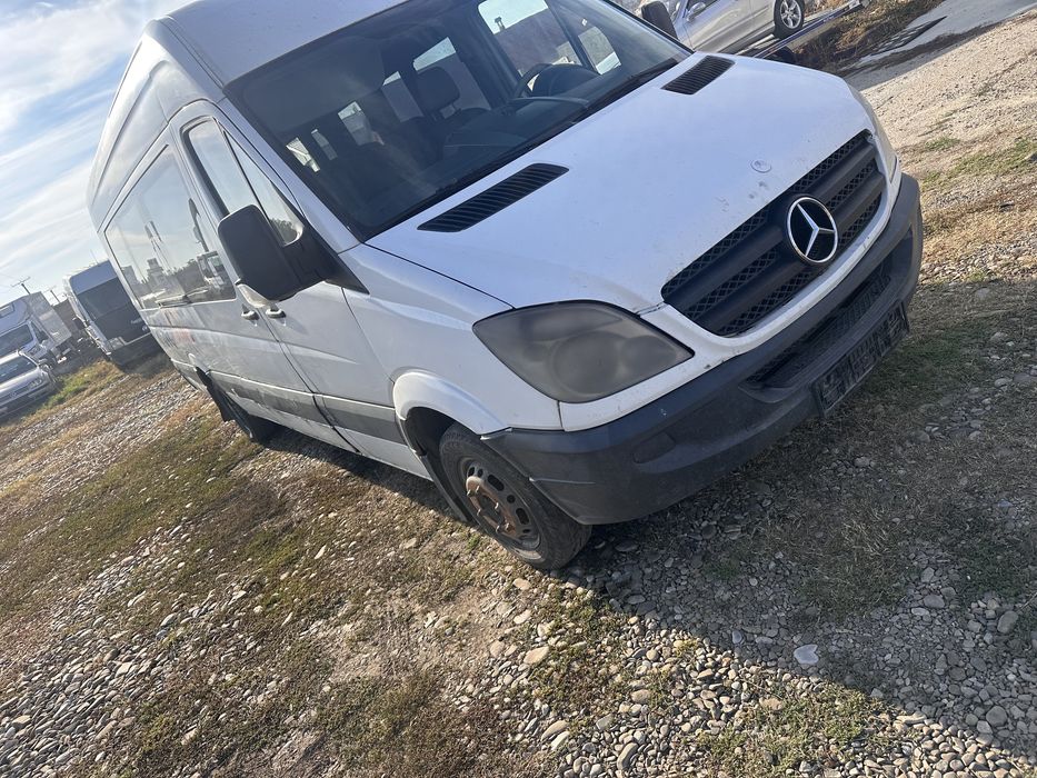 Piese microbuz maxi taxi sprinter mercedes 515 2.2 cdi