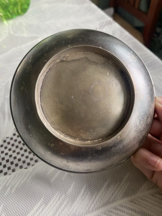 Орешница с ручкой