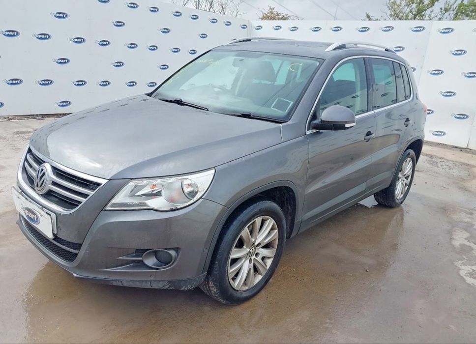 Dezmembrari Dezmembrez Piese Mecanica Caroserie Volkswagen Tiguan 2.0tdi motor CBA CBAB cutie DSG 4x4