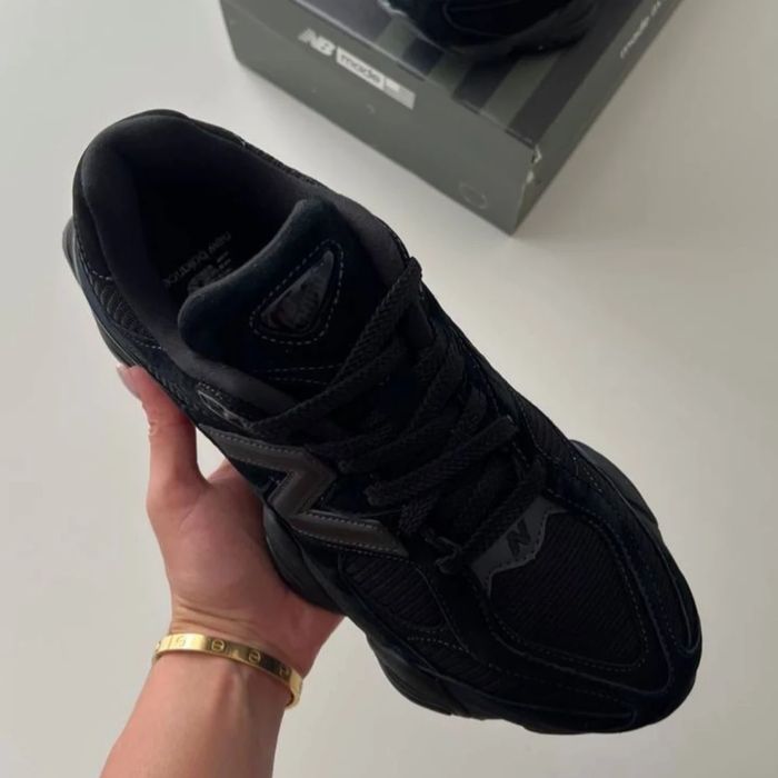 New Balance 9060 "Triple Black"