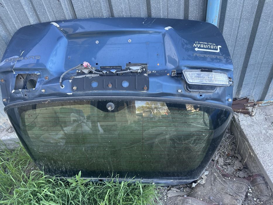 Заднее стекло субару легаси 4 универсал.