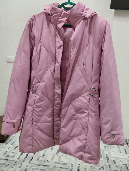 Куртка женская продаётся